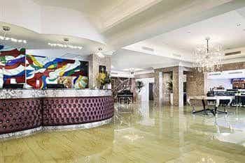 โรงแรมสวอน ริเวอร์