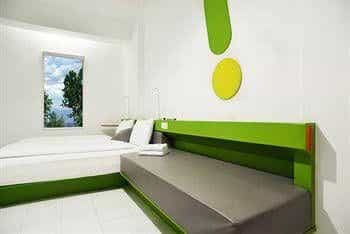 POP Hotel Cokroaminoto POP Hotel Cokroaminoto