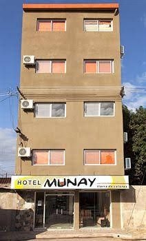 Munay Ledesma0