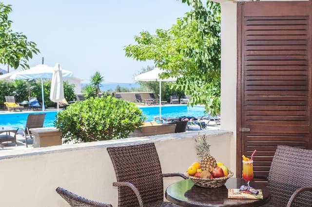 APARTMENT SEA VIEW