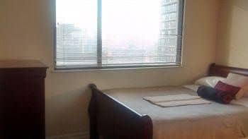 Toronto Furnished Living - Bay Street Toronto Furnished Living - Bay Street