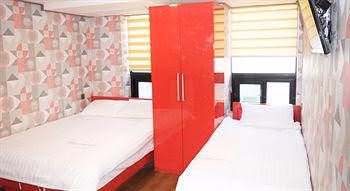 Myeongdong Mom House1
