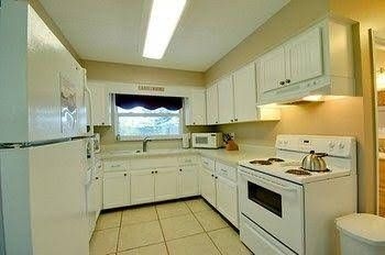 Vacation Rentals by Island Real Estate3
