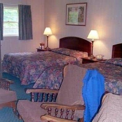 Hill - Brook Motel Hill - Brook Motel