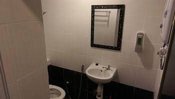 Wassup Youth Hostel2