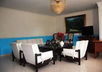 Hotel Caribeno0