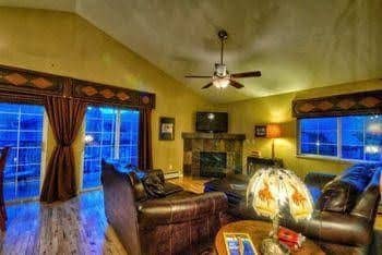 Villas by Retreatia Villas by Retreatia