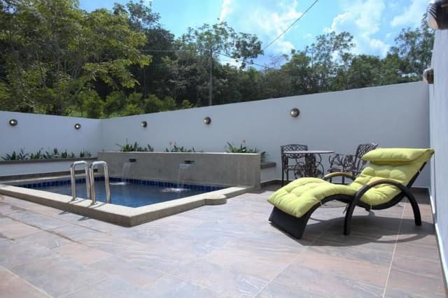 VILLA POOL VIEW