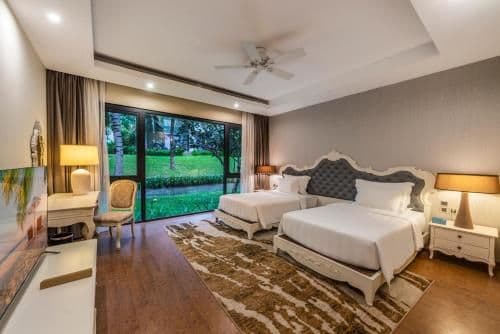 Four Bedroom Villa - Private Pool - VinWonders Park Access