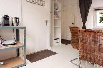 Nieuwezijds Apartments3