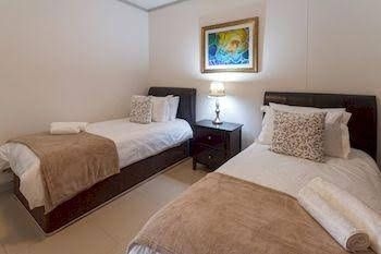 Cape Town City Accommodation - The Quadrant0