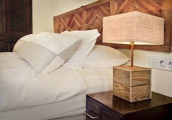 Mas Salagros, Eco Resort & Ancient Baths1