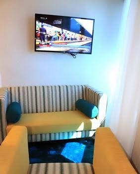 Marina Mamberamo Hotel3