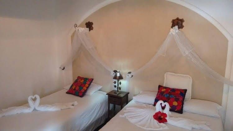 Hotel Monasterio2