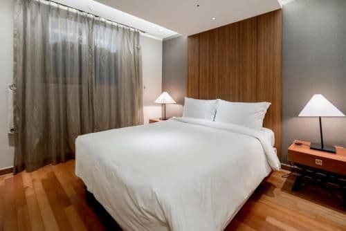 One Bedroom Deluxe Suite