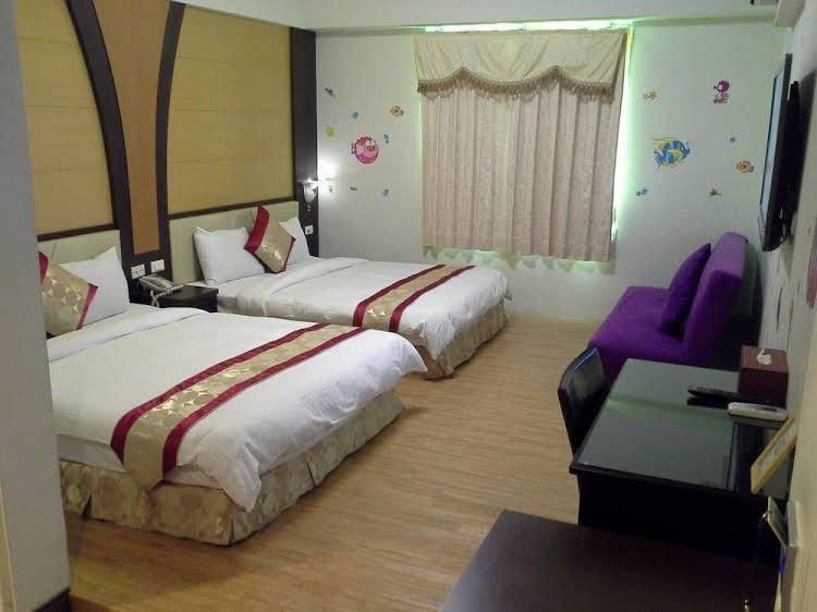 Warner Leisure Hotel4