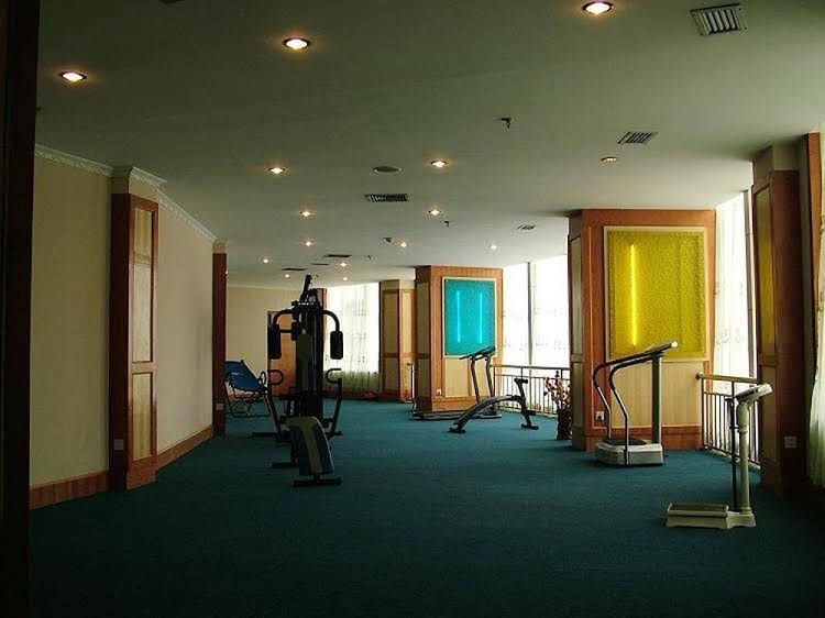 Xi'an Ludenburg Holiday Inn1