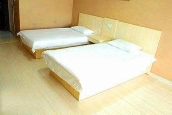 Jaikesi Business Hotel0