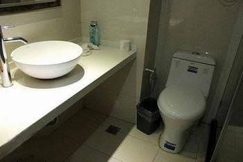 Jaikesi Business Hotel3