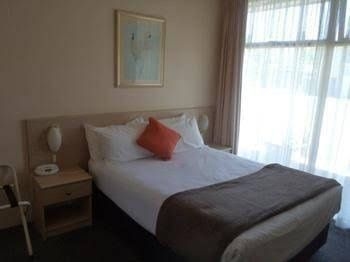 The Oriana Orange - Retro Hotel & Resort3
