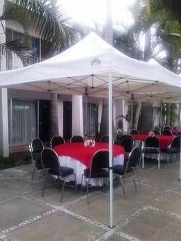 Hotel Suites del Real0