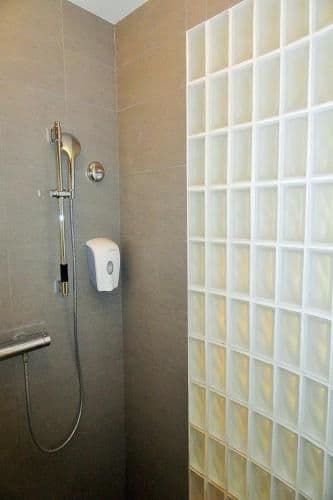 Standard Queen Room - High Floor