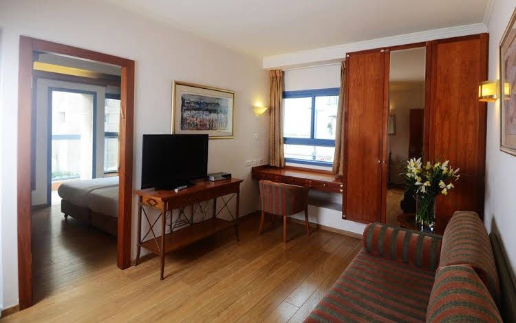 Abratel Suites Hotel0