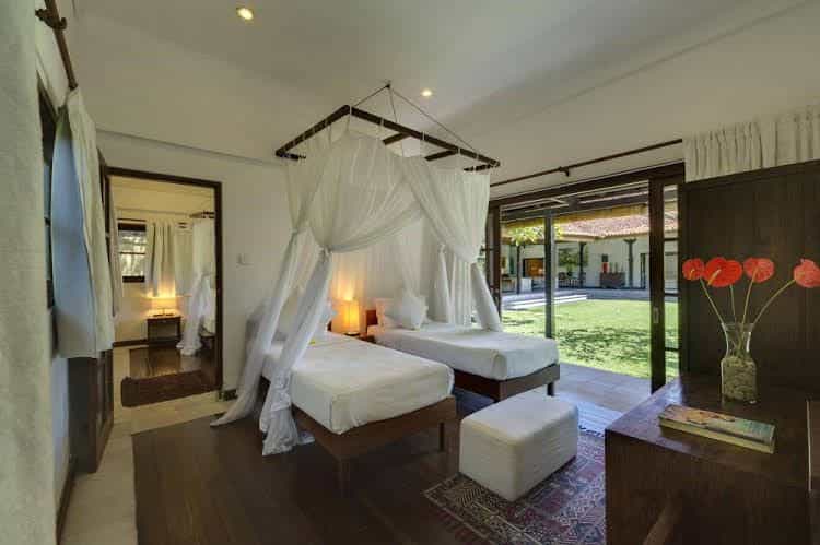 Villa Eight Villa Eight