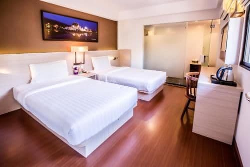 Standard Twin Room