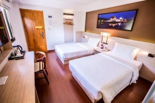 Standard Twin Room