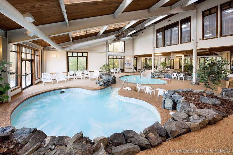 The Summit Resort4