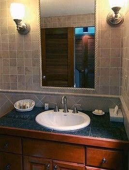 Gallows Point SeaView Beach Cottage1