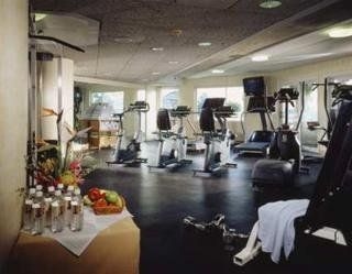 Doubletree Suites Santa Monica4