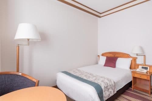 Single Room - Non-Smoking