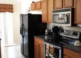 4 BR Home Kitchen Sleeps 8 - DVM 3382 4 BR Home Kitchen Sleeps 8 - DVM 3382