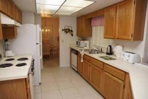 3 BR Home Kitchen Sleeps 6 - FFC 3629 3 BR Home Kitchen Sleeps 6 - FFC 3629