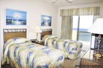 Margate Tower - 4 BR Oceanfront Condo Wrap around Balcony - STP 1748 Margate Tower - 4 BR Oceanfront Condo Wrap around Balcony - STP 1748