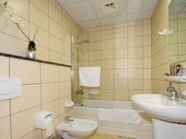 2 BR Apartment - Marina Pinnacle - MSG 8738 2 BR Apartment - Marina Pinnacle - MSG 8738