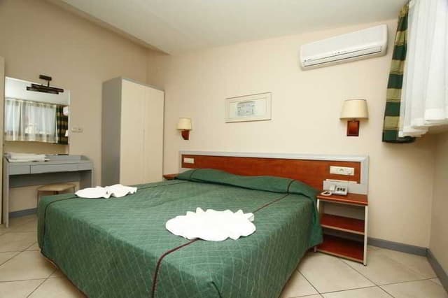 APARTMENT ONE BEDROOM
