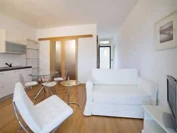 Berti 01 - 1 BR Apartment - ITR 9302 Berti 01 - 1 BR Apartment - ITR 9302