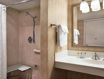 HAWTHORN SUITES BY WYNDHAM AKRON/ FAIRLAWN1