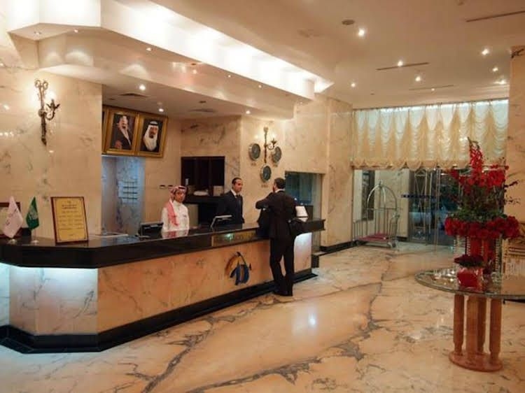 AL AZHAR4