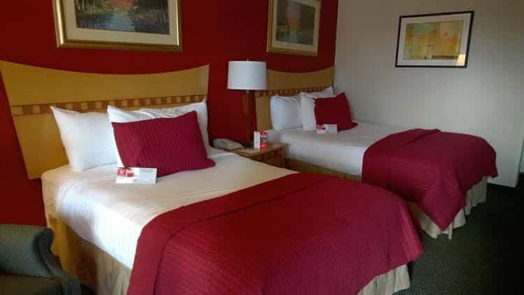 Ramada Hotel & Suites Warner Robins