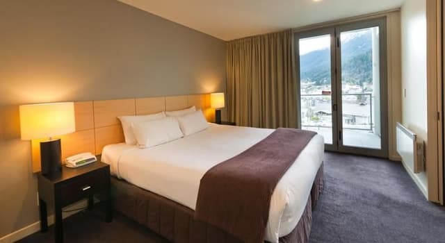 SUITE ONE BEDROOM