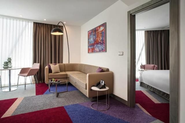 SUITE TWO BEDROOMS