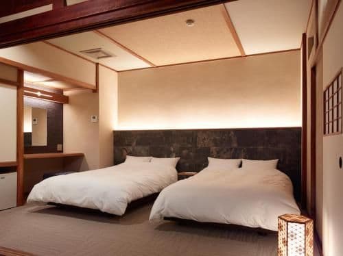 Deluxe Family Room