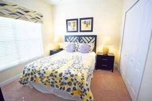 Paradise Palms - 5 BR Townhome near Orlando Disney Area! - FVV 406140