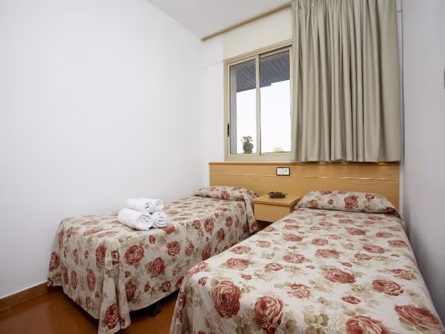 APARTMENT CAPACITY 4 ONE BEDROOM
