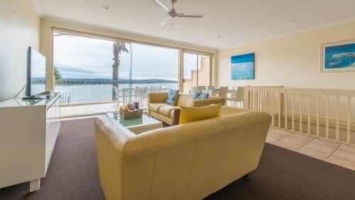 Apartment with Ocean View