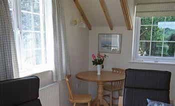 Primrose Cottage Primrose Cottage